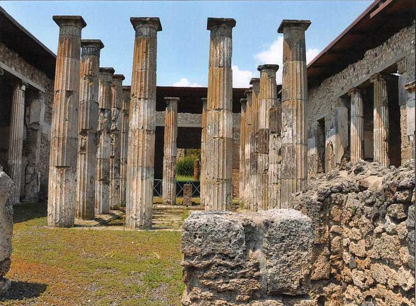 Город-музей Помпеи - i_071.jpg