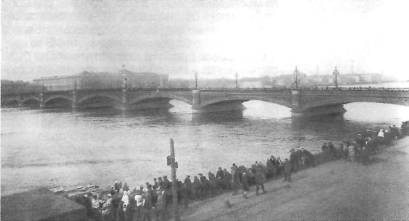 Санкт-Петербург. 1000 вопросов и ответов - i_074.jpg