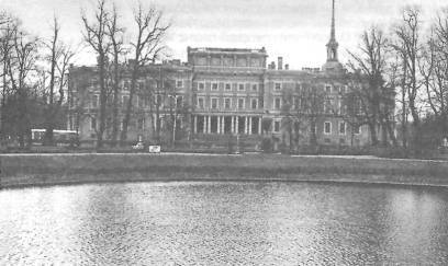 Санкт-Петербург. 1000 вопросов и ответов - i_109.jpg