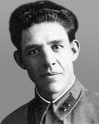 Пограничники в 1941 году. Они не сдавались в плен - i_009.jpg