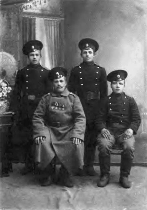 Сталин. Корабль без капитана - i_006.jpg