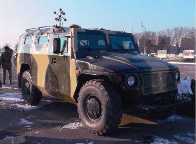 Русский «Тигр»<br />Бронеавтомобиль для «вежливых людей» - i_083.jpg