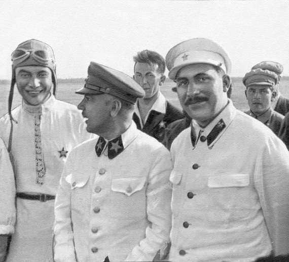 Сталин. Ледяной трон (с приложениями) - i_002.jpg