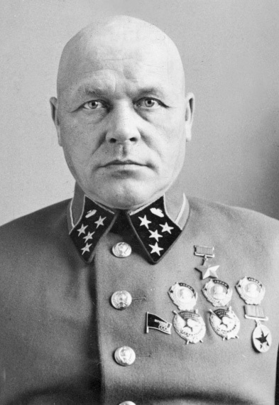 Сталин. Ледяной трон (с приложениями) - i_005.jpg