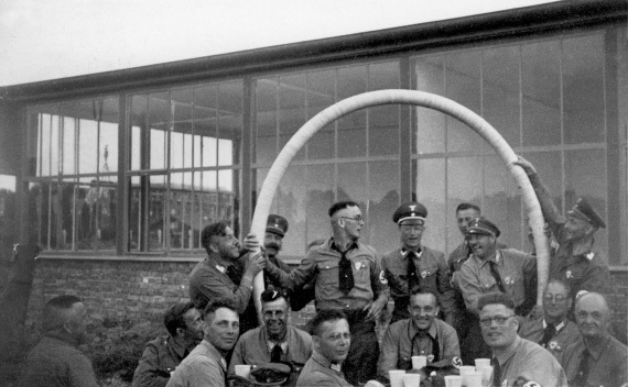 Сталин. Ледяной трон (с приложениями) - i_009.jpg