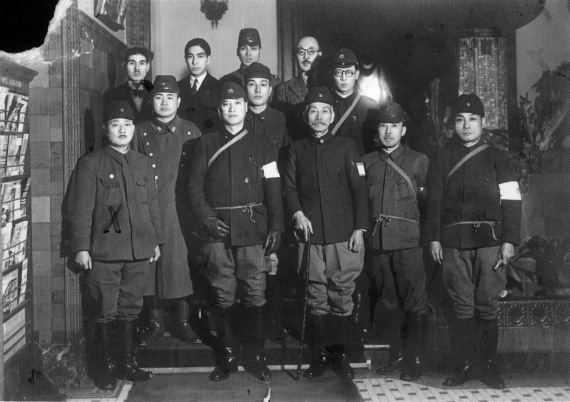 Сталин. Ледяной трон (с приложениями) - i_011.jpg