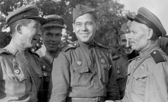 Сталин. Ледяной трон (с приложениями) - i_012.jpg