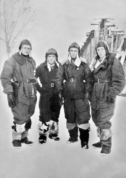 Сталин. Ледяной трон (с приложениями) - i_020.jpg