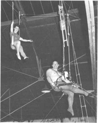 История мирового цирка - i_175.jpg