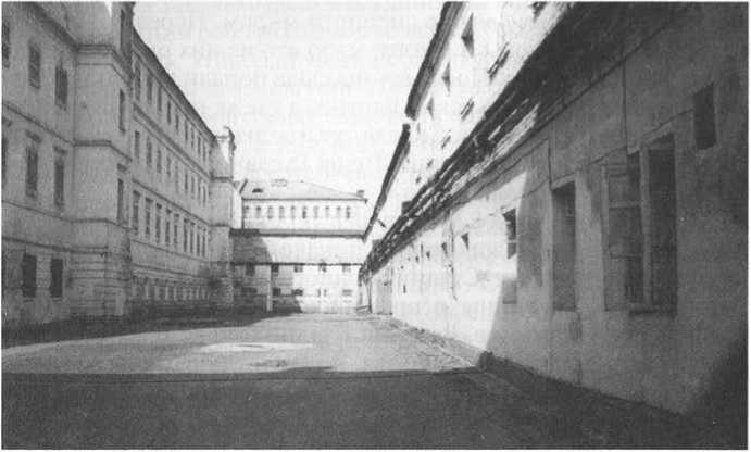 На предельной высоте - image148.jpg