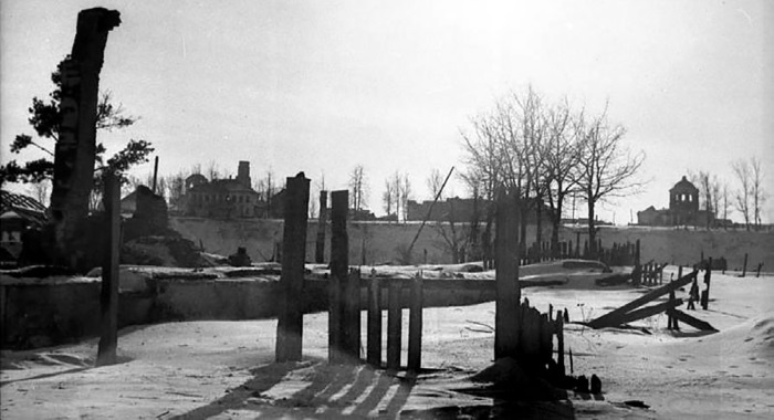 Холмский «котел». 105 дней в полном окружении - i_011.jpg