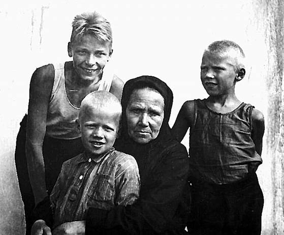 Жил полярный капитан - i_011.jpg