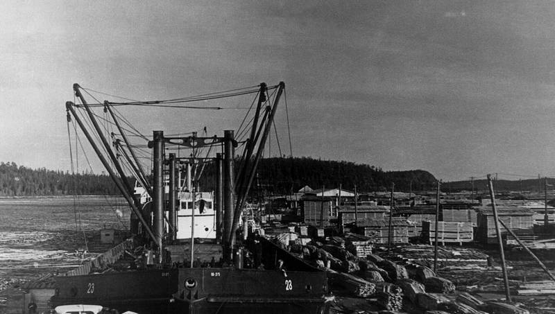 В море – дома, на берегу – в гостях. Записки моряка дальнего плавания - i_010.jpg