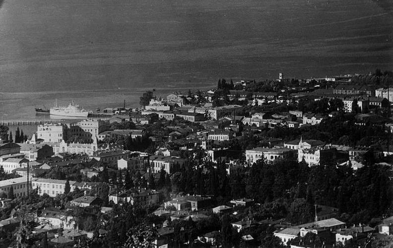 В море – дома, на берегу – в гостях. Записки моряка дальнего плавания - i_024.jpg