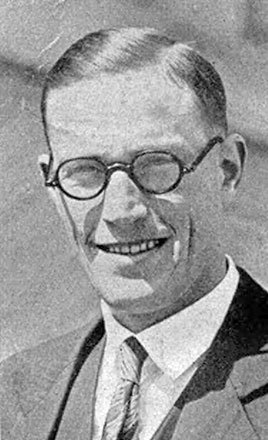 Мальчики в лодке - i_013.jpg