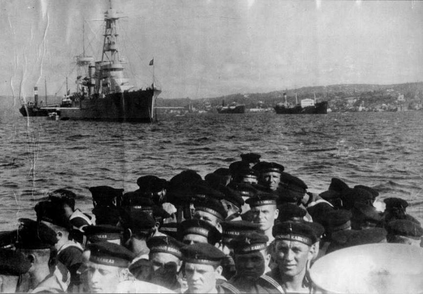 Гвардейский крейсер «Красный Кавказ» (1926-1945) - img_70.jpg