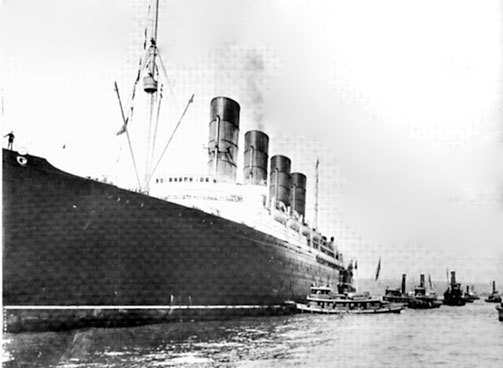 Лайнеры на войне. «Лузитания», «Кайзер Вильгельм дер Гроссе», «Куин Элизабет» и другие - i_035.jpg