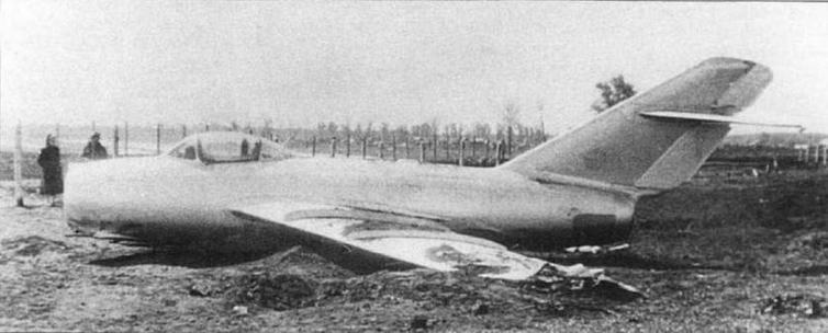 Истребитель МиГ-15 - img_44.jpg