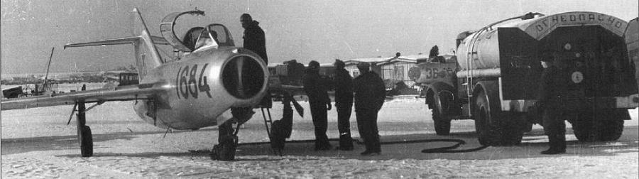 Истребитель МиГ-15 - img_132.jpg