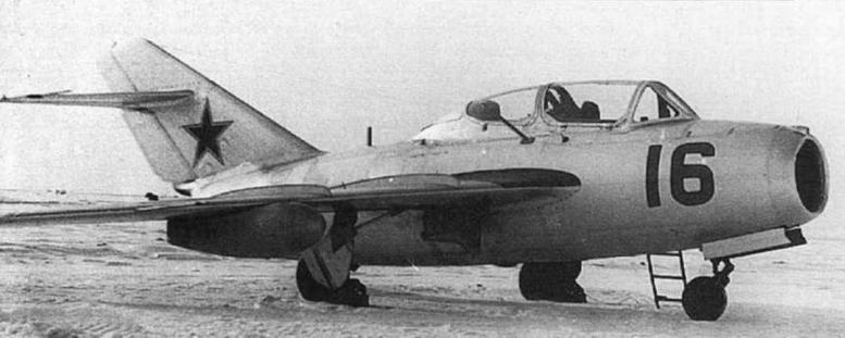 Истребитель МиГ-15 - img_146.jpg