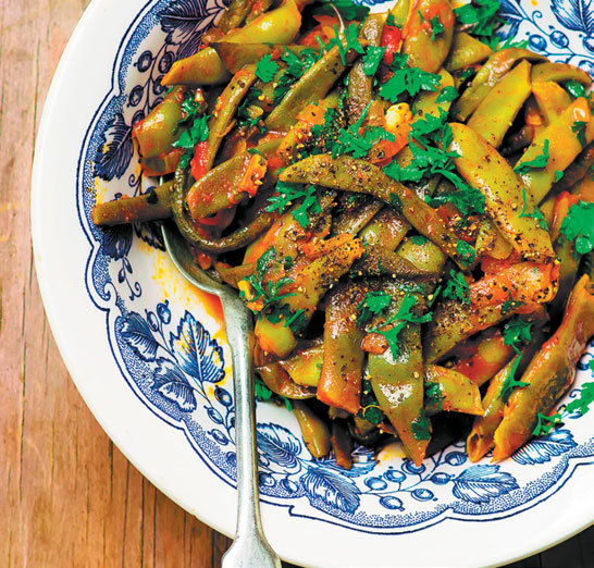 Деревенская кухня. Простые и вкусные блюда в сковороде и горшочке - i_016.jpg