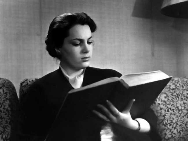 Элина Быстрицкая. Красавица с характером - i_015.jpg