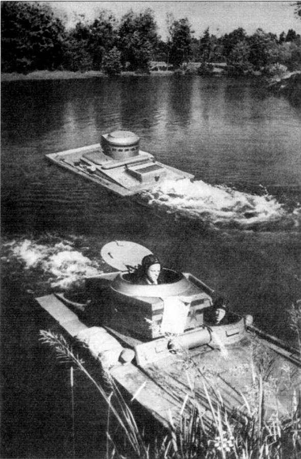 Гусеничный плавающий транспортер К-61 - img_13.jpg