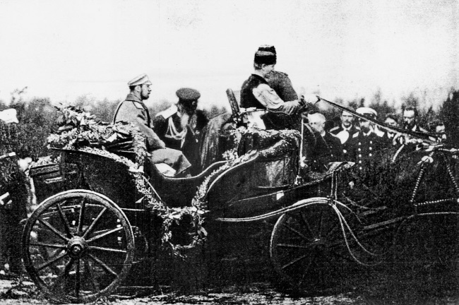 Раздольное: исторические события и личности - i_015.jpg