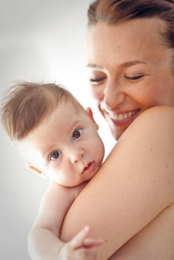 Грудное вскармливание. Настольная книга немецких молодых мам - i_001.jpg