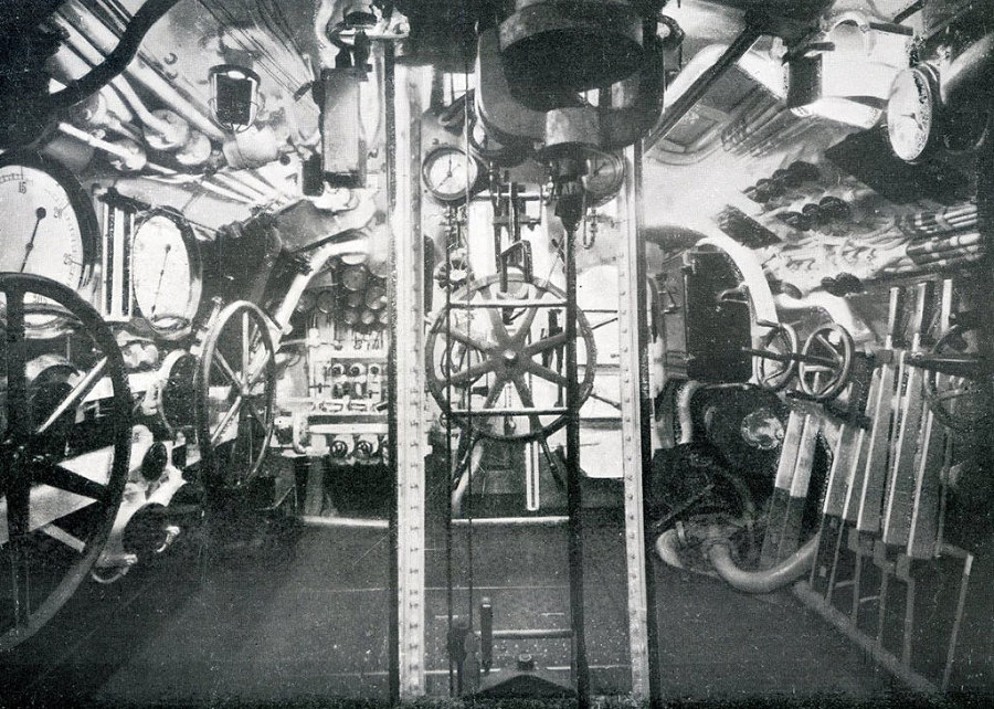 Корабли и история. Книга первая - i_012.jpg