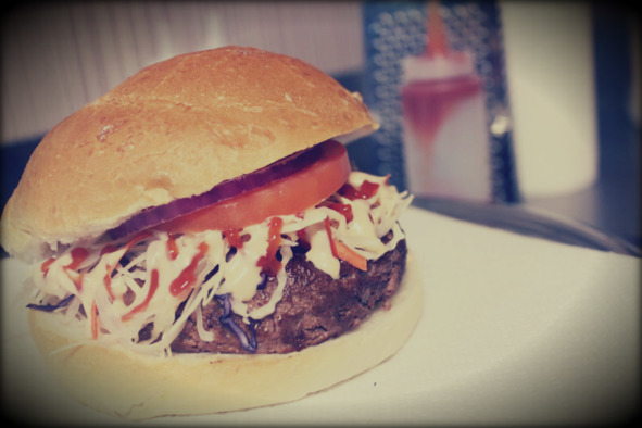 Уличная еда: рецепты блюд современного стрит-фуда - i_017.jpg