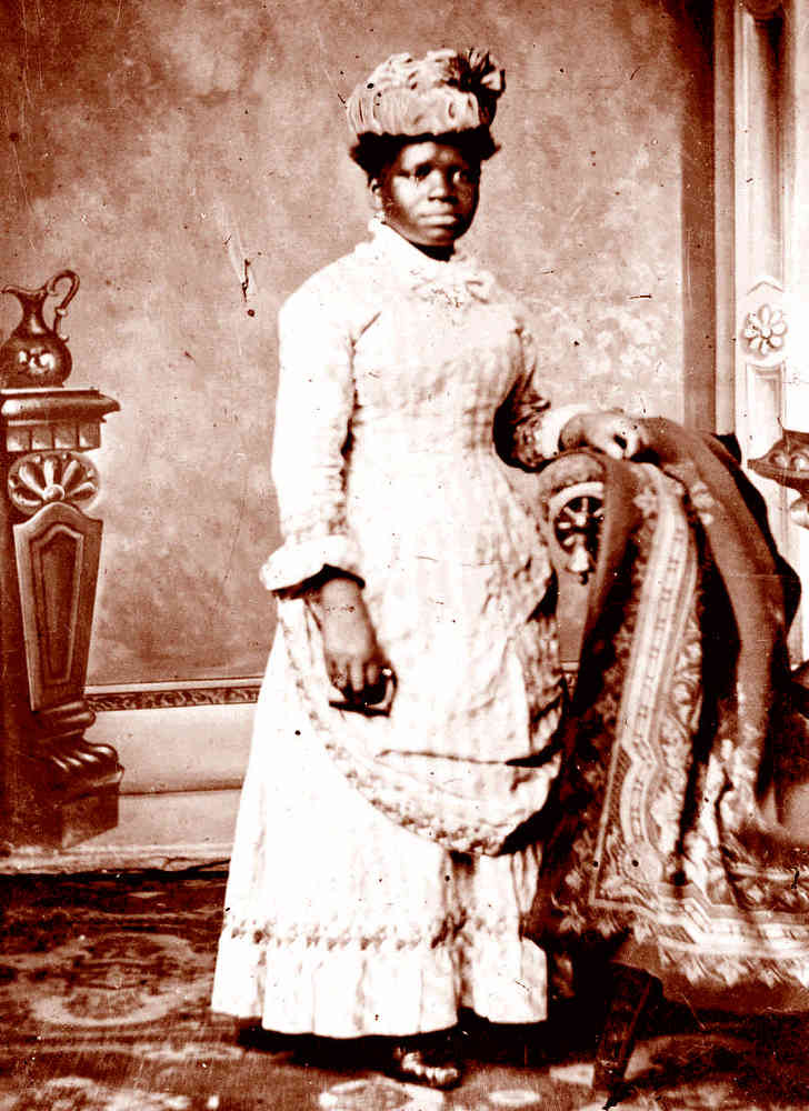 Это неприлично. Руководство по сексу, манерам и премудростям замужества для викторианской леди - i_036.jpg