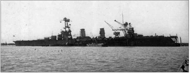 Героические корабли Великой Отечественной<br />(Гвардейские и Краснознаменные) - i_044.jpg