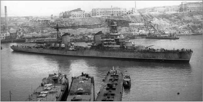 Героические корабли Великой Отечественной<br />(Гвардейские и Краснознаменные) - i_084.jpg