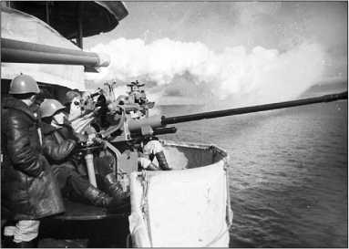 Героические корабли Великой Отечественной<br />(Гвардейские и Краснознаменные) - i_088.jpg