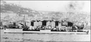 Героические корабли Великой Отечественной<br />(Гвардейские и Краснознаменные) - i_104.jpg