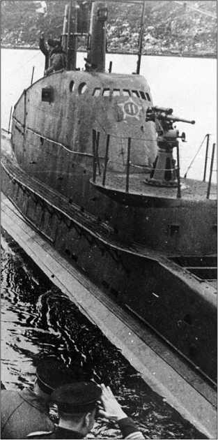 Героические корабли Великой Отечественной<br />(Гвардейские и Краснознаменные) - i_220.jpg