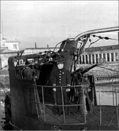 Героические корабли Великой Отечественной<br />(Гвардейские и Краснознаменные) - i_262.jpg