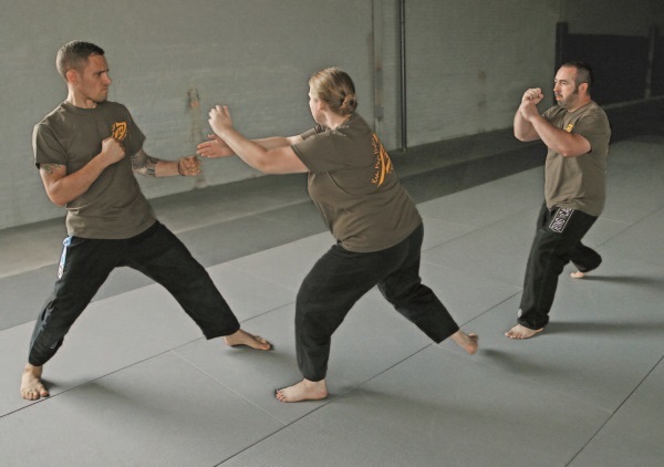 Крав-мага. Система израильского рукопашного боя - i_043.jpg