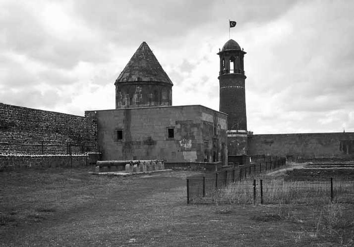 Анатолийская мечеть XI–XV вв. Очерки истории архитектуры - _62.jpg