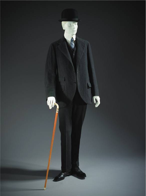 Костюм: стиль, форма, функция - i_015.jpg