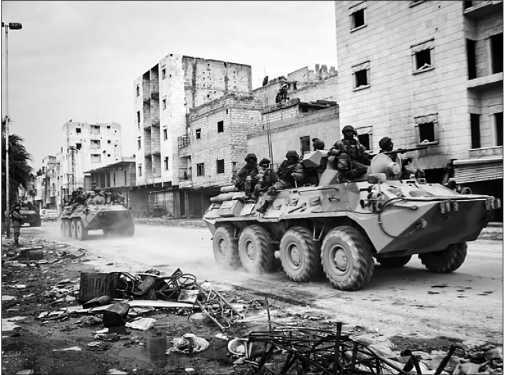 Русские бронетранспортеры<br />(От БТР-40 до «Бумеранга») - i_129.jpg