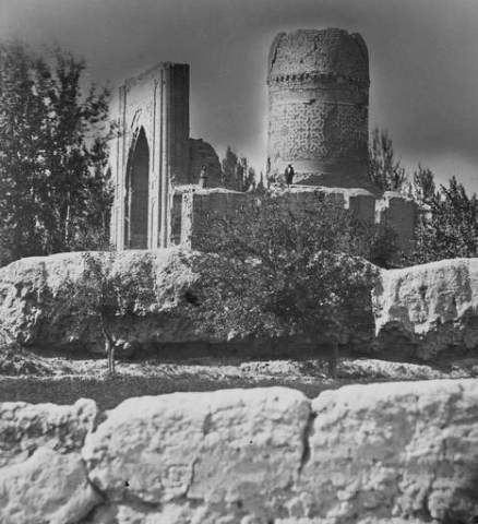 В стране контрастов - i_027.jpg