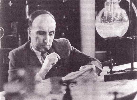 На качелях XX века - i_022.jpg