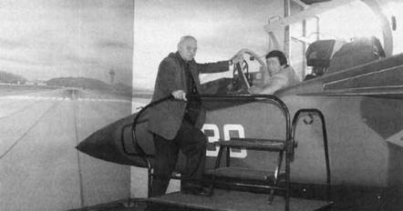 Авиация и космонавтика 2003 10 - pic_1.jpg