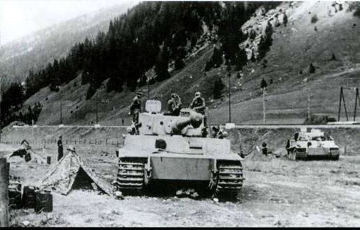 Боевые машины мира, 2014 № 23 Тяжелый танк Pz. KpfwVI Ausf.B «Тигр II» - pic_11.jpg