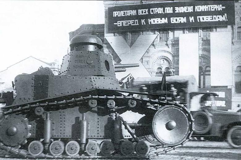 Боевые машины мира, 2014 № 26 Тяжелый танк B1bis - pic_15.jpg