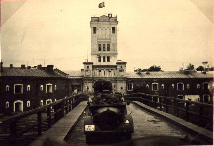 Двойной генерал (СИ) - _f13e4942447d146592100565c607e786