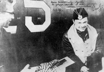 Мир Авиации 1994 Спецвыпуск Крылья над морем - pic_30.jpg