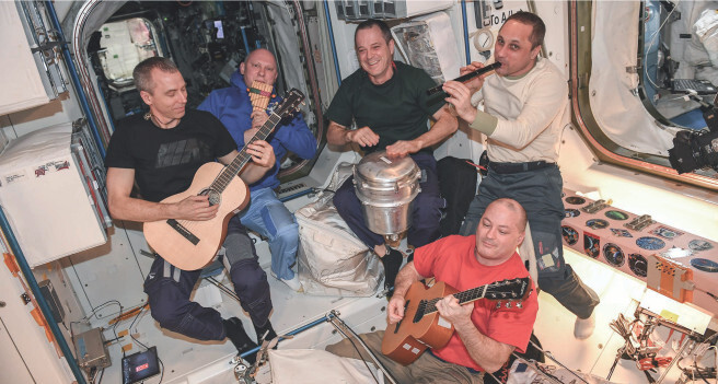 Есть ли жизнь на МКС? - i_022.jpg